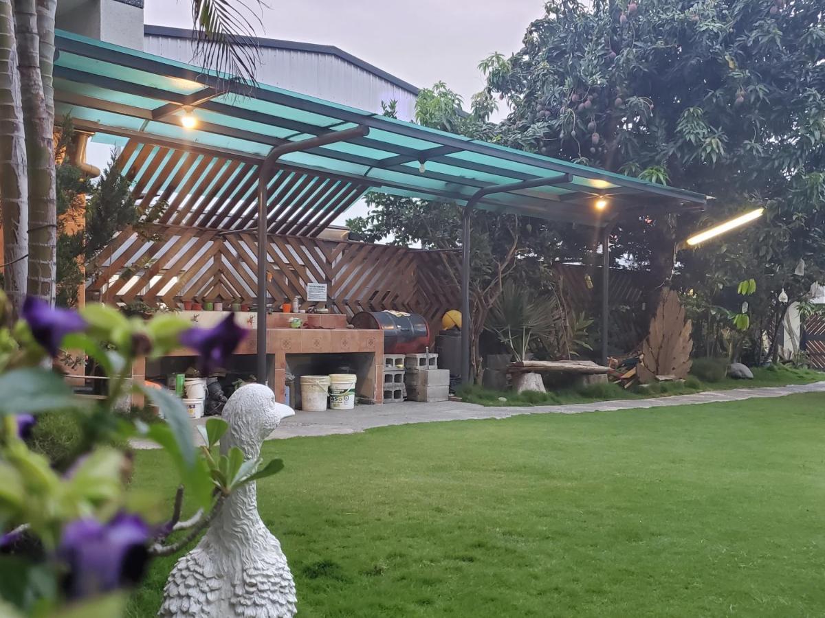 Stone Home Bed And Breakfast Taitung Exterior photo
