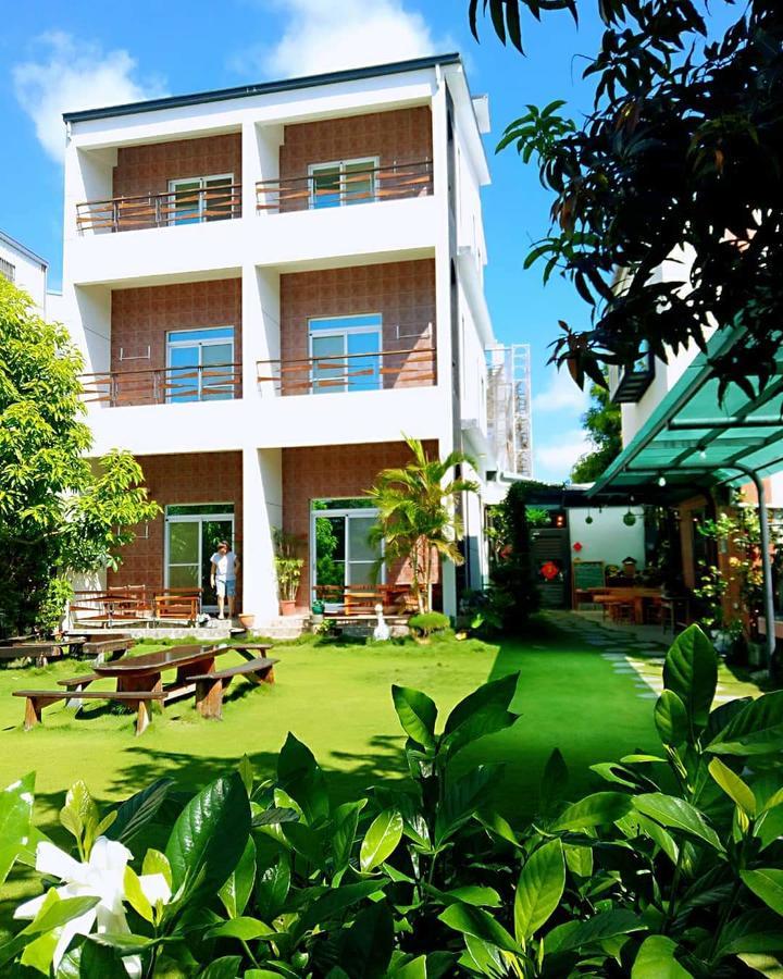 Stone Home Bed And Breakfast Taitung Exterior photo